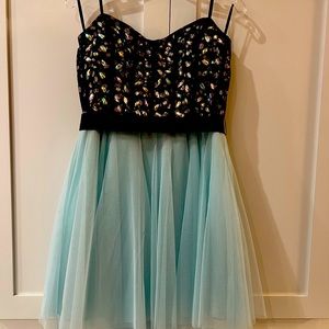 Teeze Me Queen Colleen Short Cocktail Dress